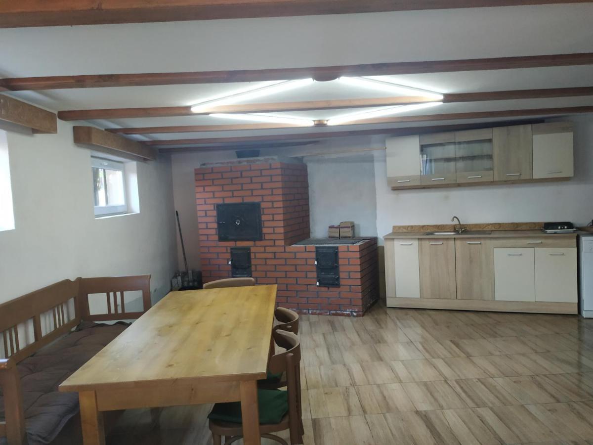 Kalmi Vendégház Corund  Extérieur photo